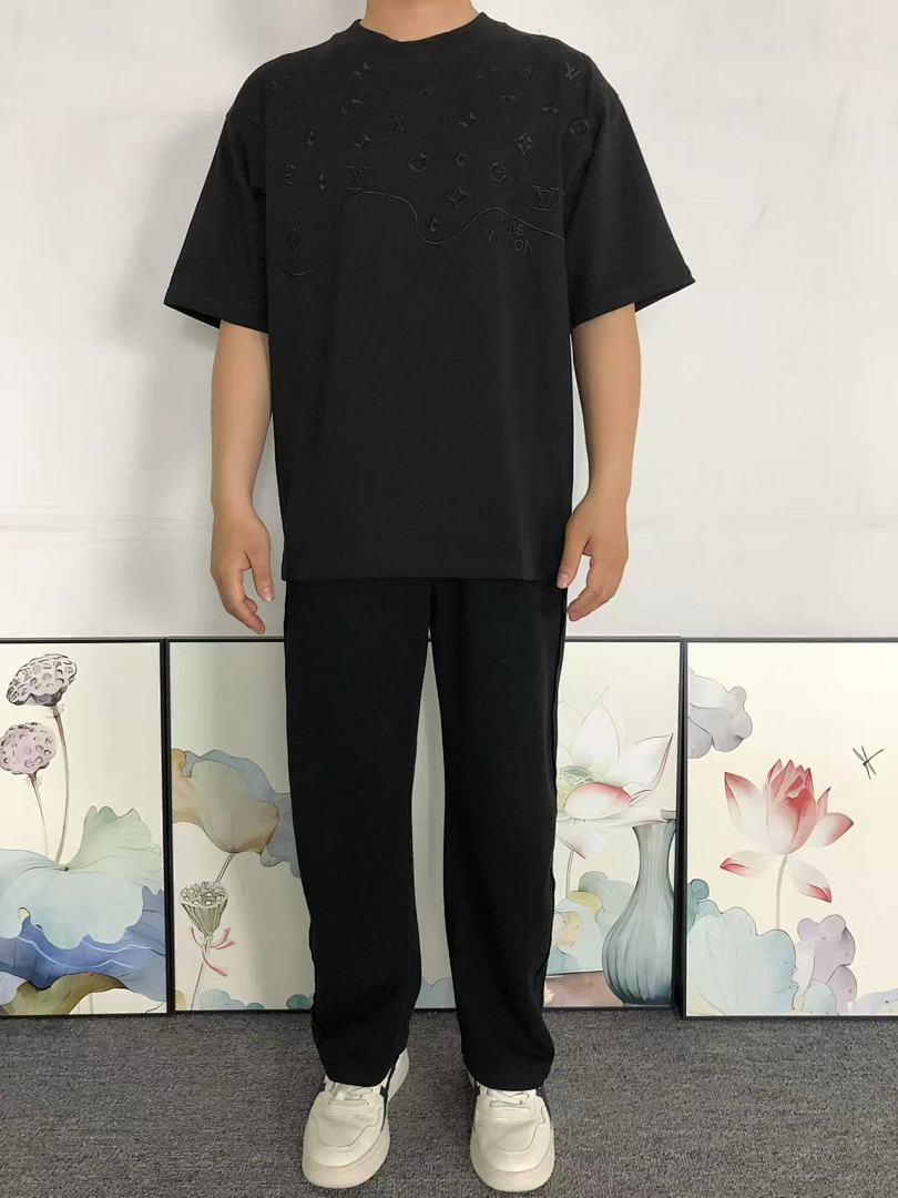 Louis Vuitton 118 L⭐ T-SHIRT 12483060 (Im 170Cm 60Kg I Wear Size S In The Phot) - Image 3