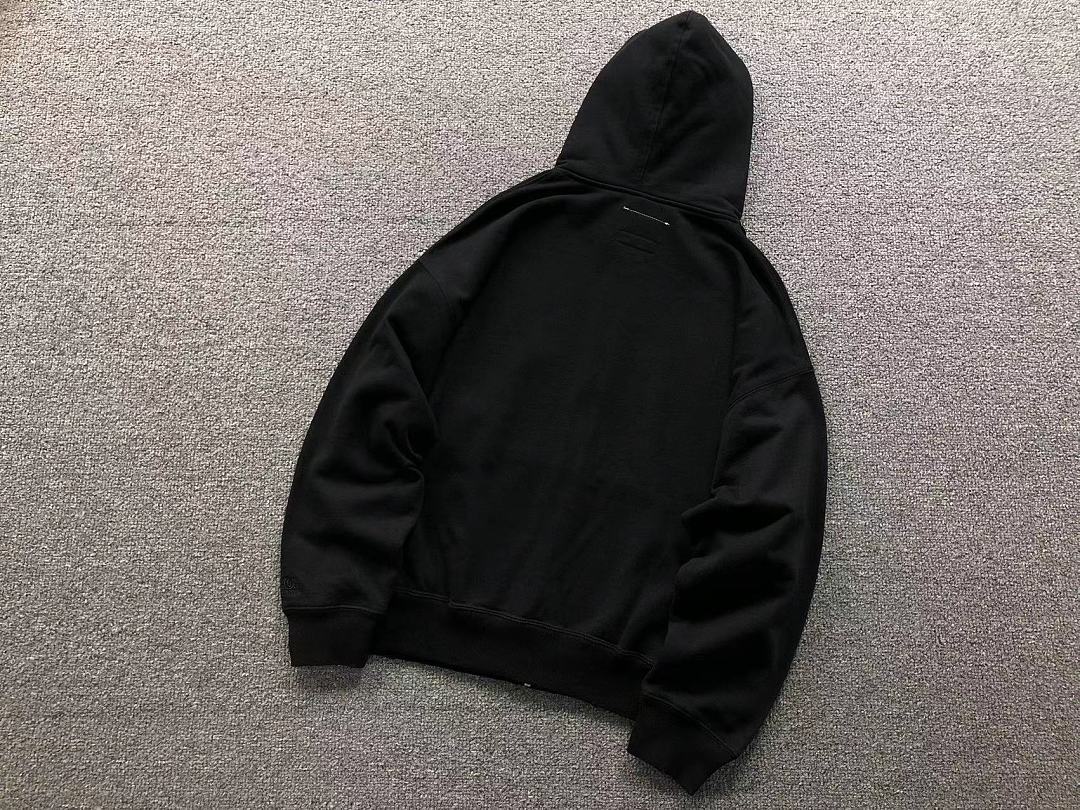 On Running 368 MAISON MARGIELA S⭐⭐R⭐⭐E HOODIE 52071518182 (Im 170Cm 60Kg I Wear Size S In The Phot) - Image 14