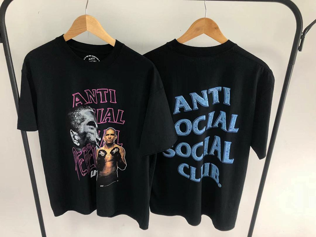 Christian Louboutin 85 ANTI SOCIAL CLUB T-SHIRT - Image 25