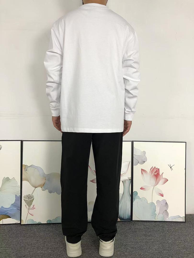 Chanel 128 SAINT MICHAEL LONG SLEEVED 3110080917 (Im 170Cm 60Kg I Wear Size S In The Phot) - Image 4