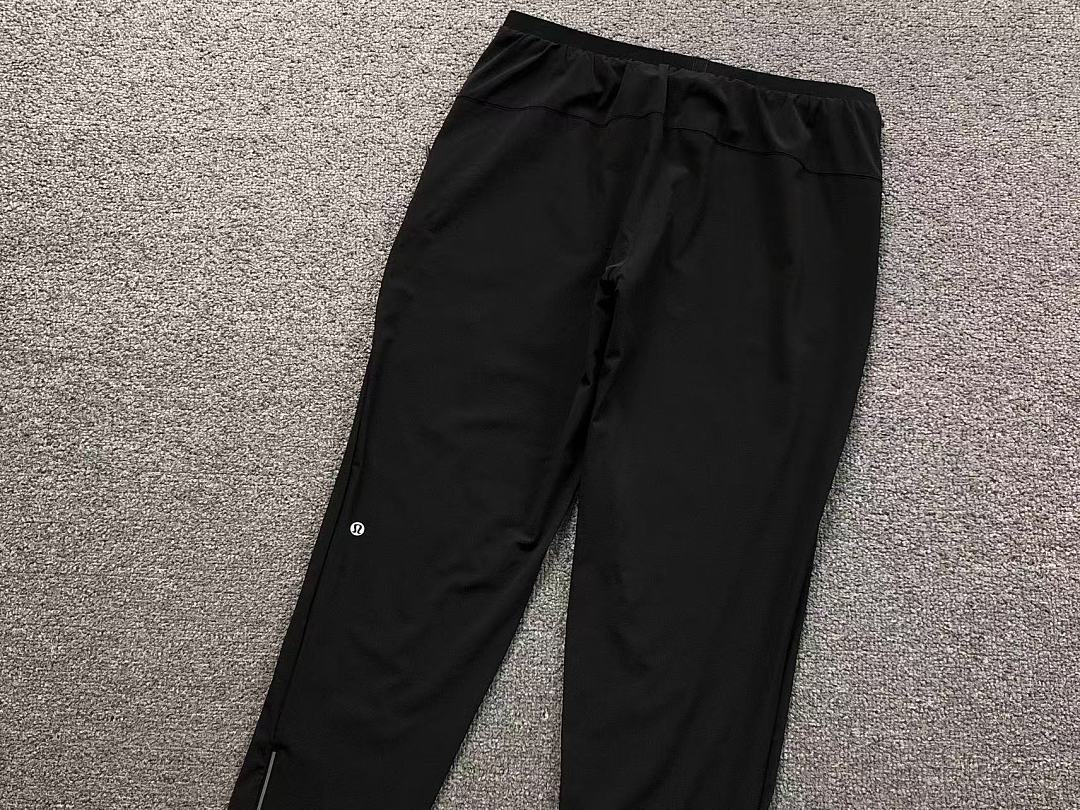 On Running 178 LULULEMON - Image 9