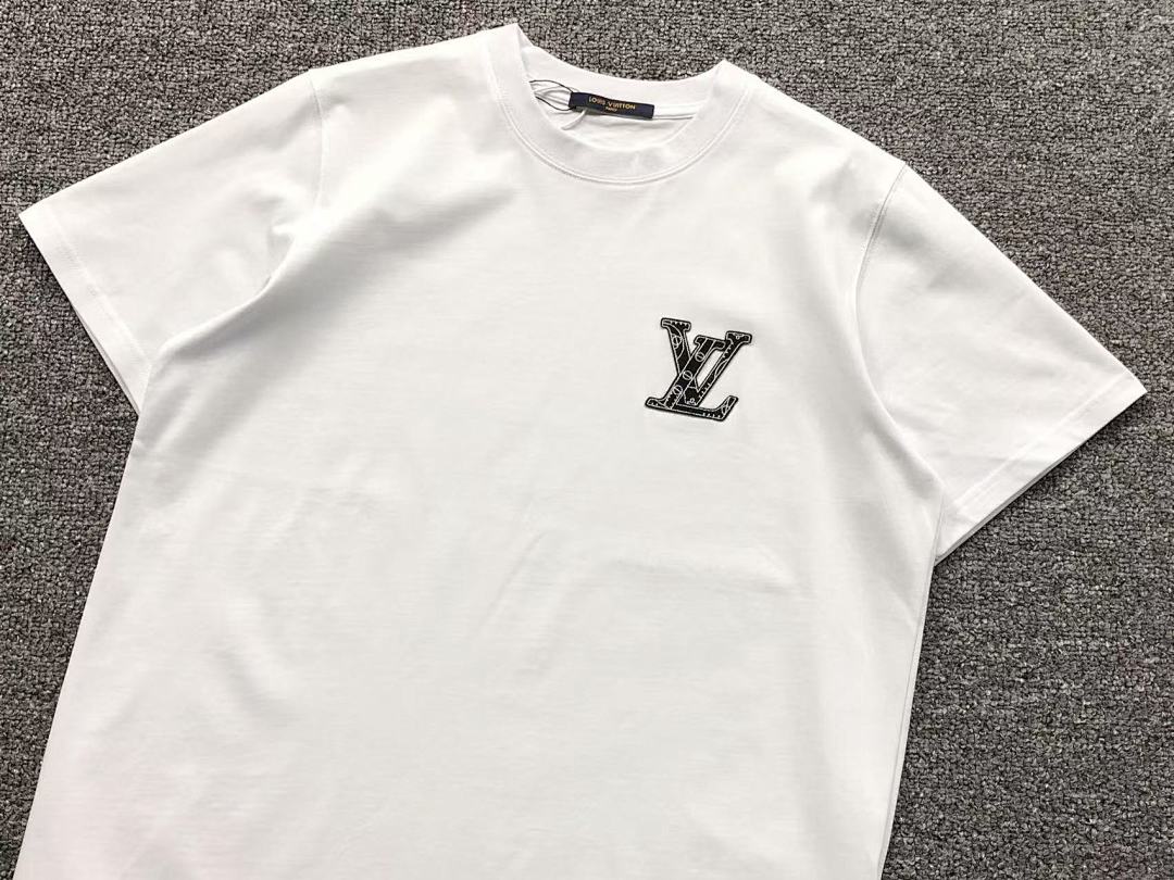 Louis Vuitton 115 L⭐ T-SHIRT 3105120860 (Im 170Cm 60Kg I Wear Size M In The Phot) - Image 8