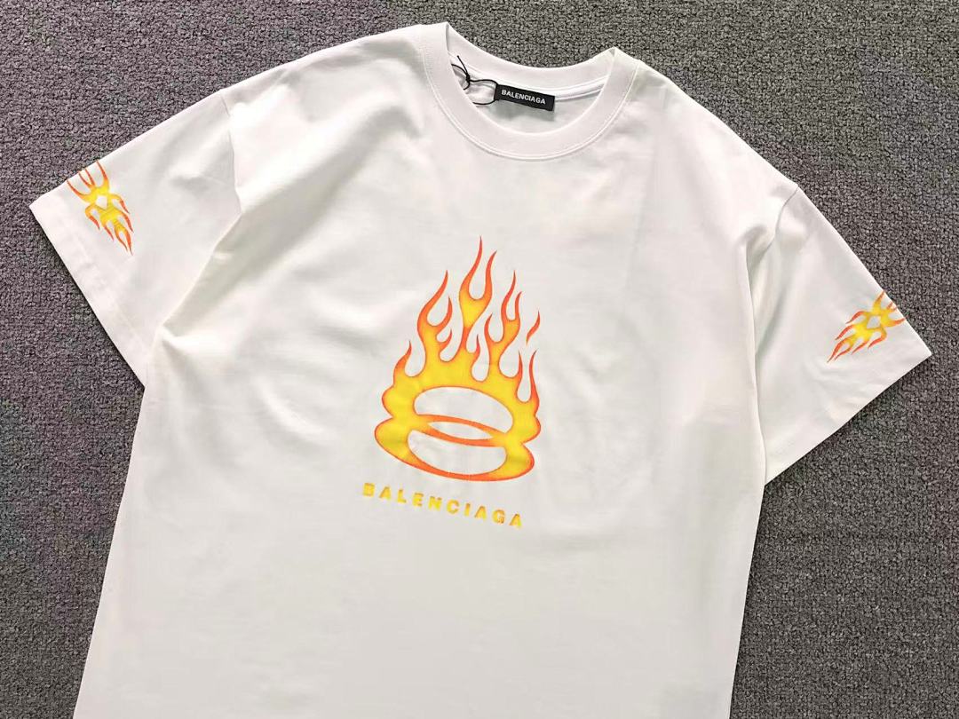 Balenciaga 118 B⭐L⭐⭐⭐IA⭐A T-SHIRT 3112311421 (Im 170Cm 60Kg I Wear Size M In The Phot) - Image 8