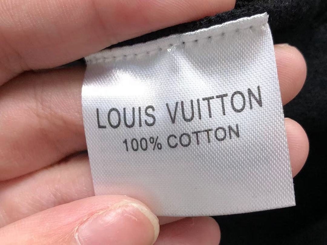 Louis Vuitton 138 L⭐ SWEATER 3112171520 (Im 170Cm 60Kg I Wear Size M In The Phot) - Image 16