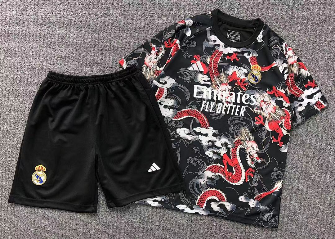 Chanel 75 FOOTBALL T-SHIRT SHORTS - Image 4