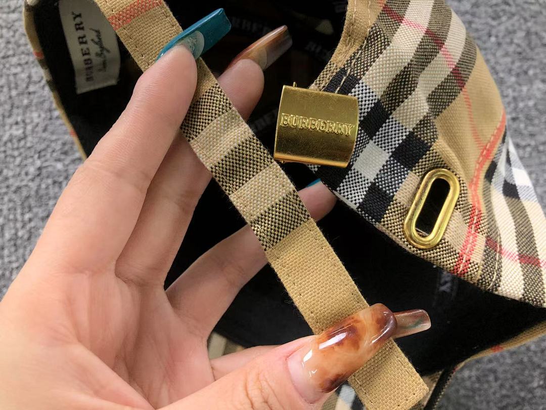 Burberry 85 B⭐R⭐E⭐RY - Image 14