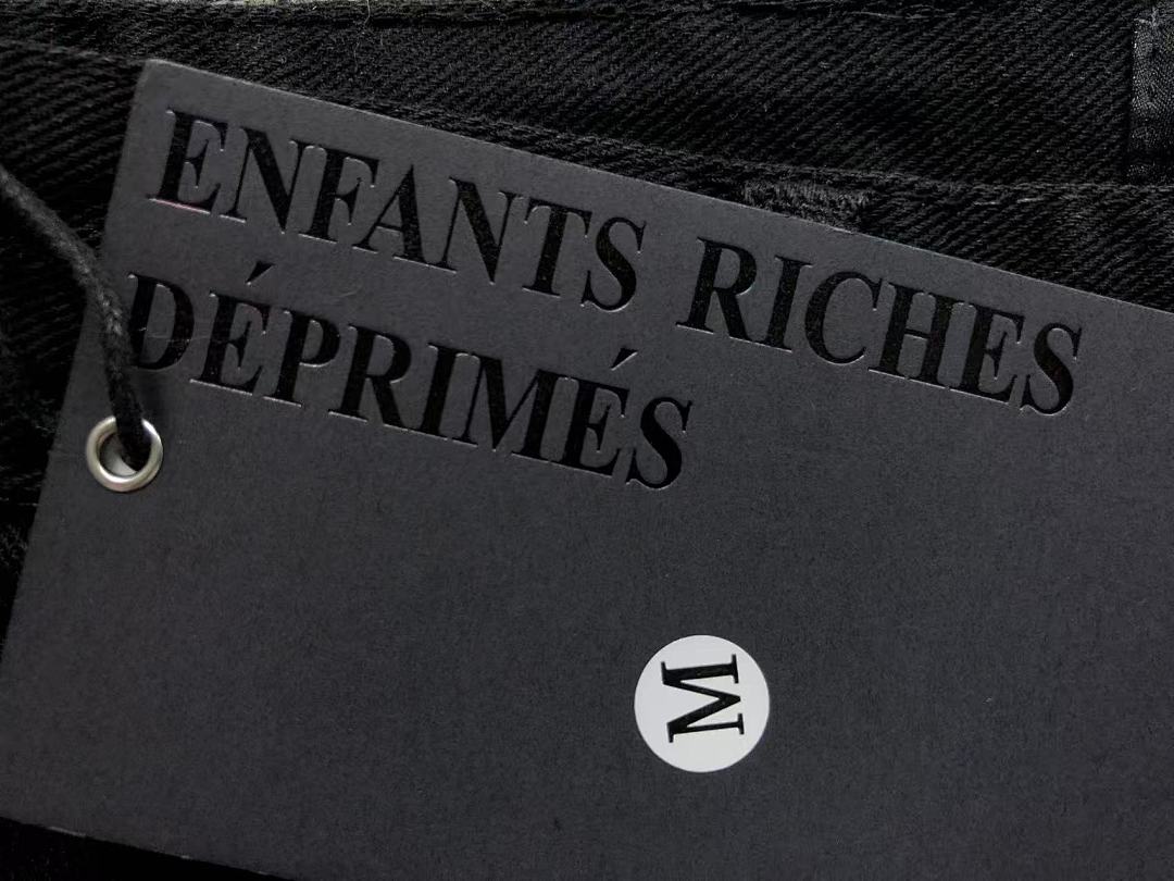 Chanel 135 ENFANTS RICHES DEPRIMES - Image 23