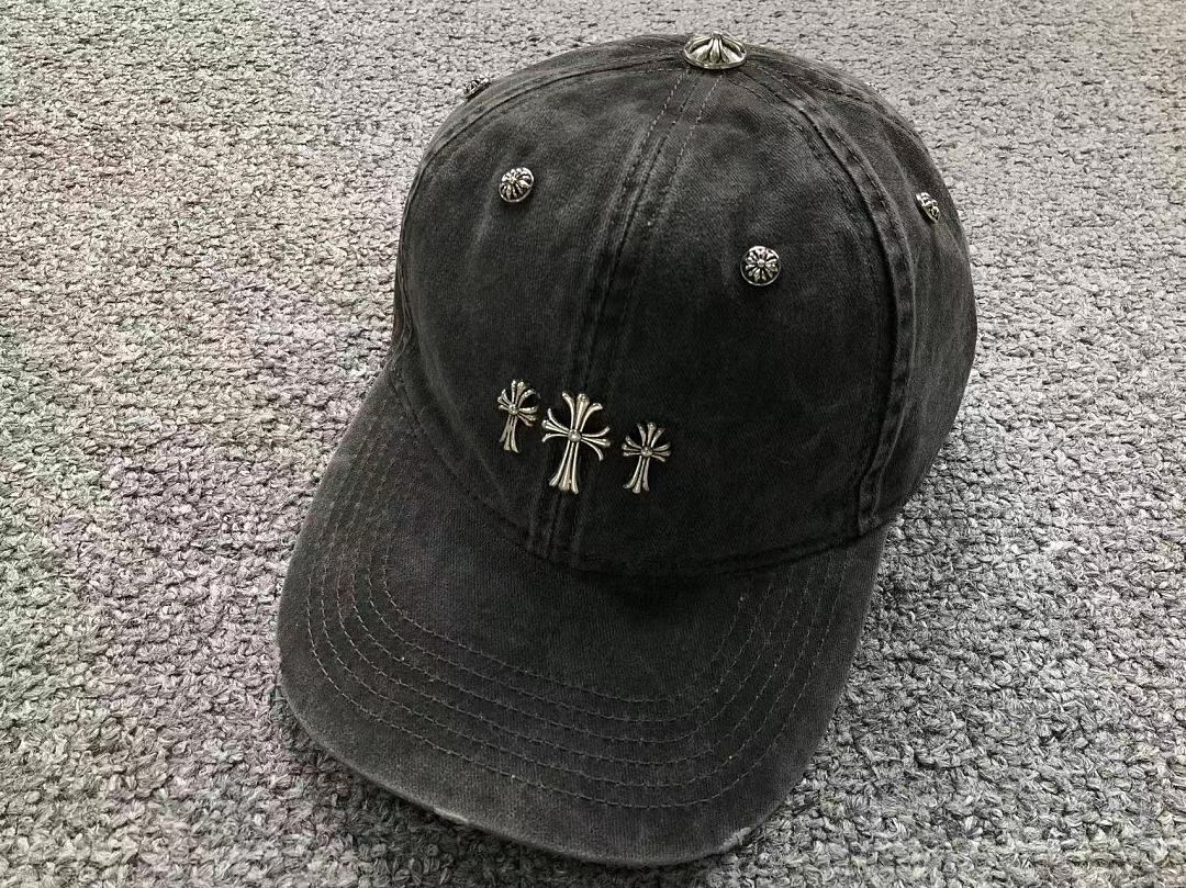 Comme des Garcons 75 C⭐⭐OME HE⭐⭐TS - Image 3