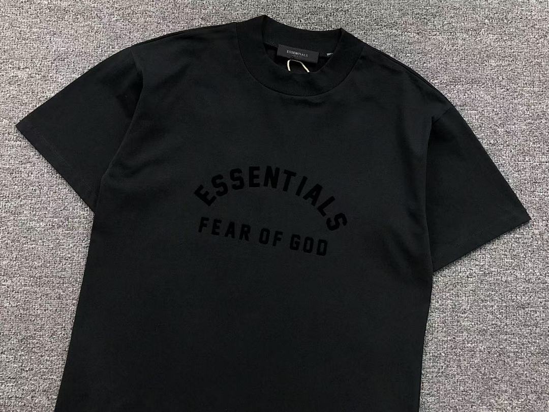 Fear of God 98 FOG T-SHIRT 412133117 (Im 170Cm 57Kg I Wear Size M In The Phot) - Image 9