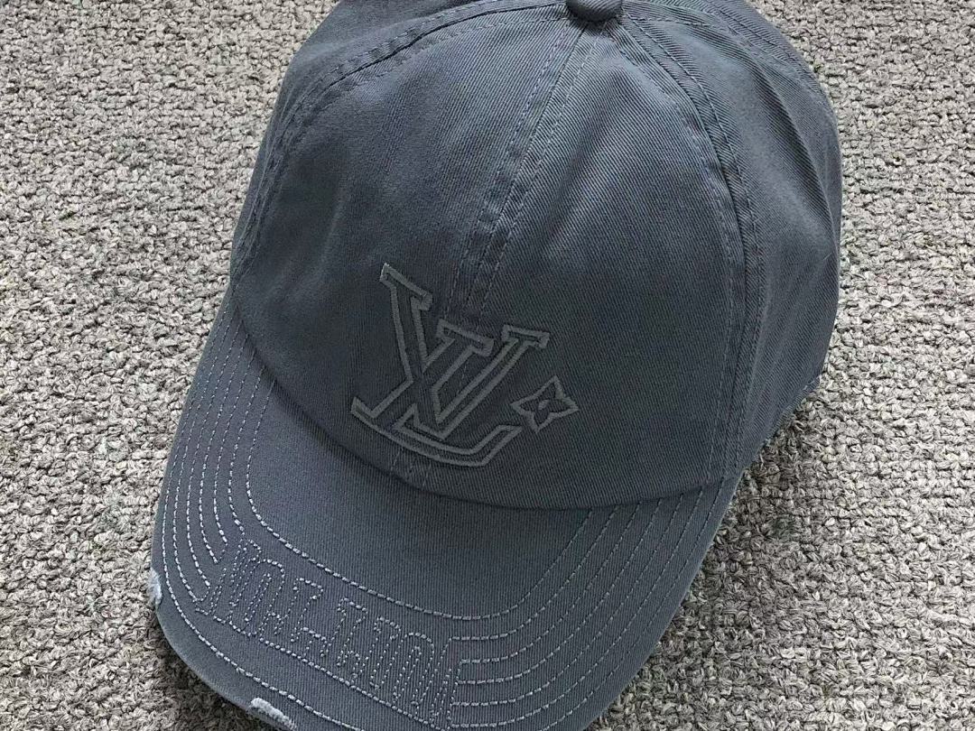 Louis Vuitton 68 L⭐ - Image 15