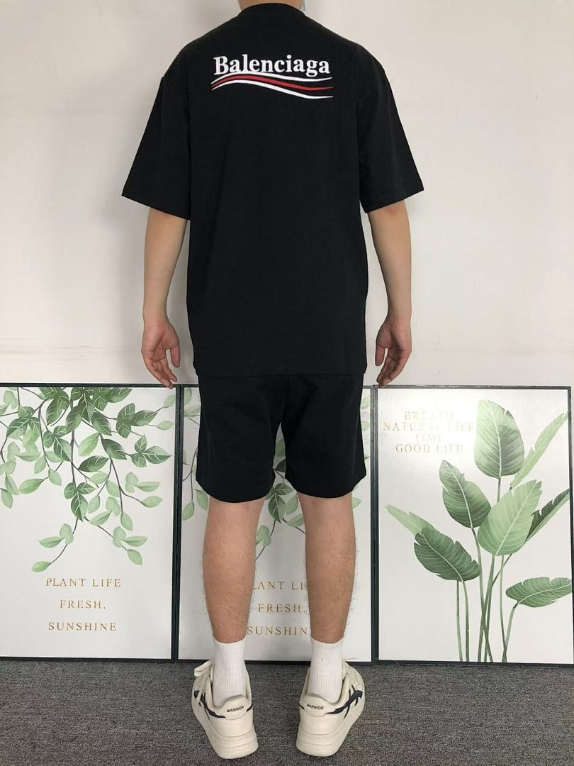 Balenciaga 118 B⭐L⭐⭐⭐IA⭐A T-SHIRT 502213421 (Im 170Cm 57Kg I Wear Size XS In The Phot) - Image 4