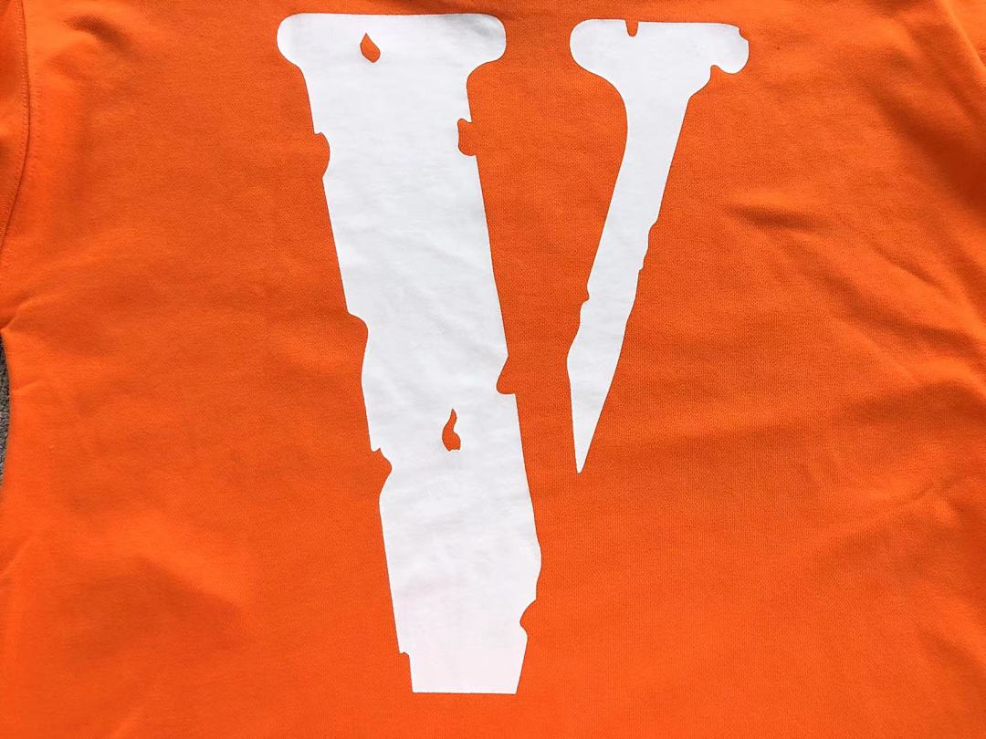 On Running 118 VLONE HOODIE 510114191 (Im 170Cm 60Kg I Wear Size M In The Phot) - Image 8