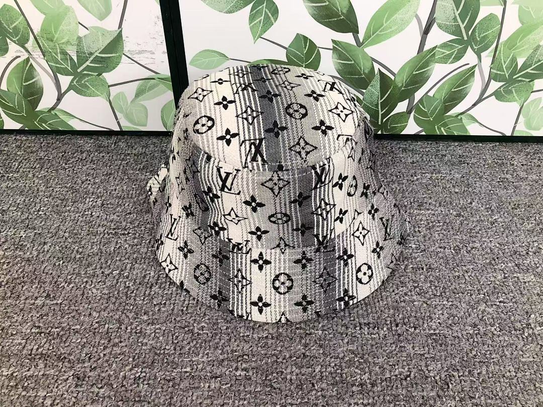 Louis Vuitton 68 L⭐ - Image 4