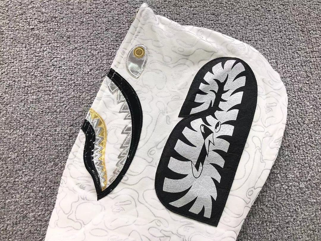 Bape 168 BAPE HOODIE 52070713158 (Im 170Cm 60Kg I Wear Size M In The Phot) - Image 11