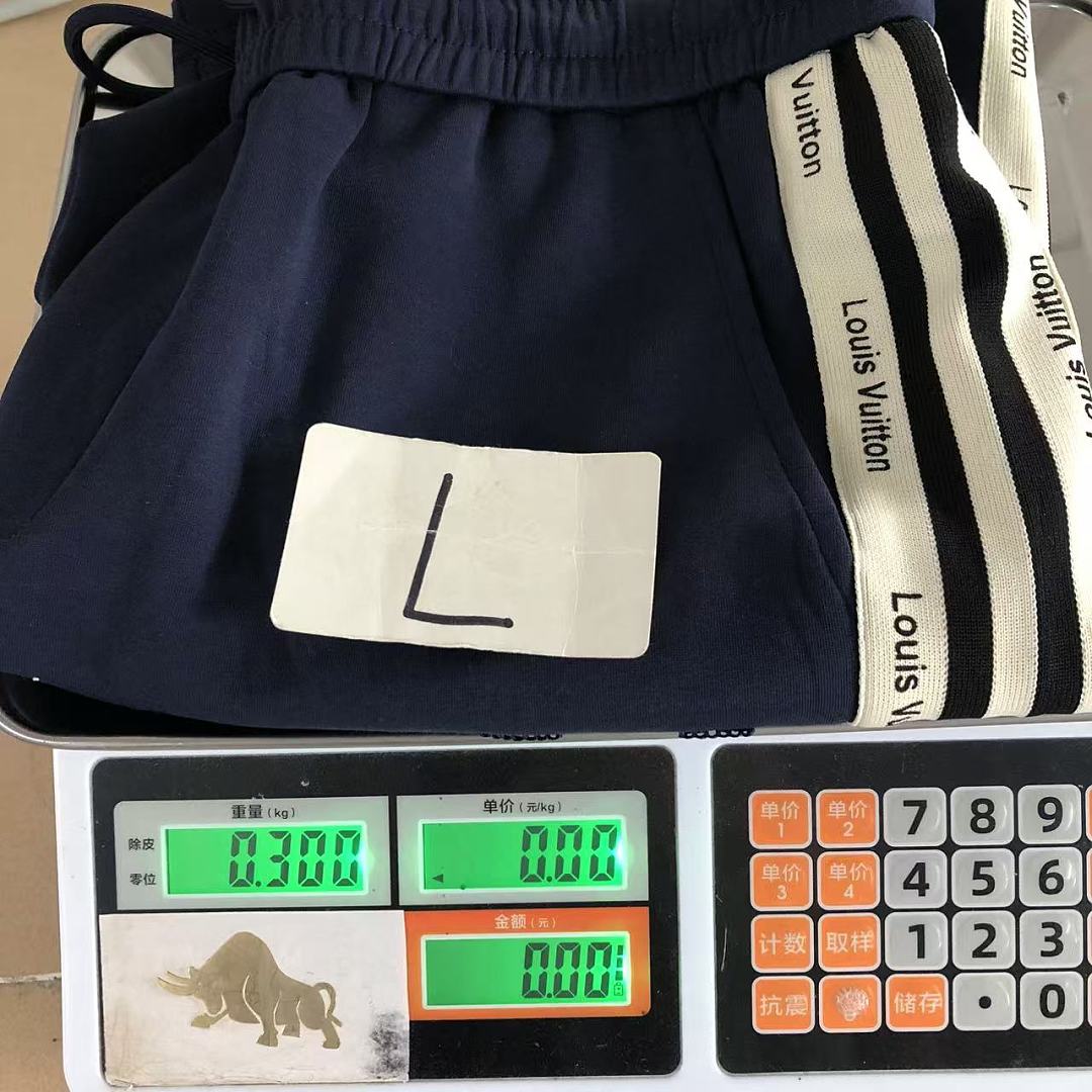 Louis Vuitton 218 L⭐ T-SHIRT SHORTS 52072405147 (Im 170Cm 60Kg I Wear Size L In The Phot) - Image 40