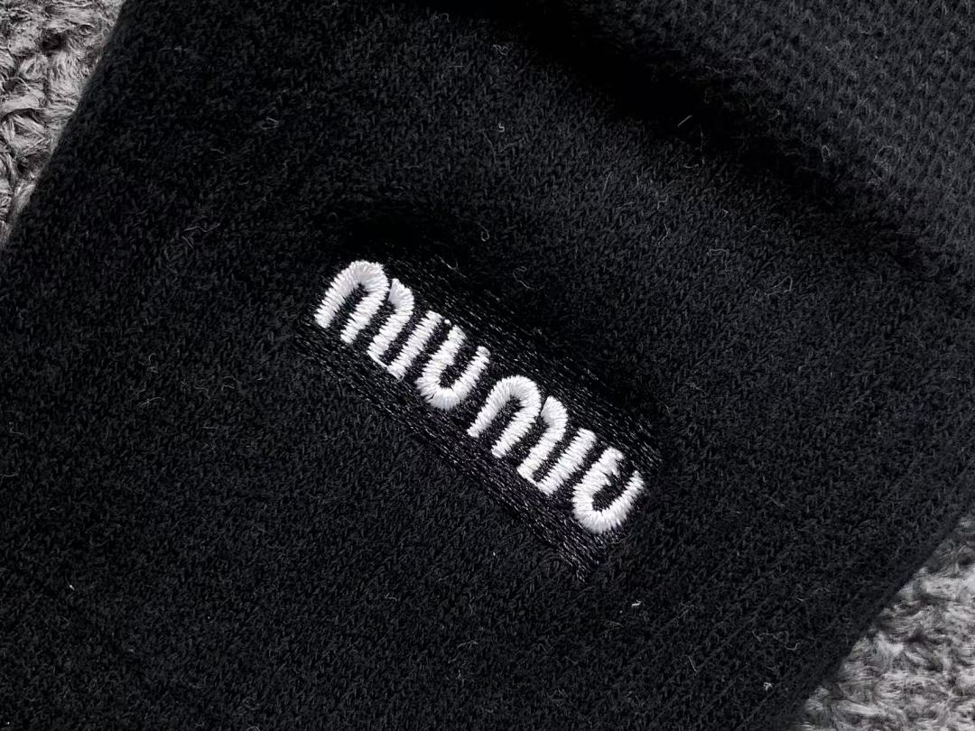 Miu Miu 78 M⭐U - Image 7