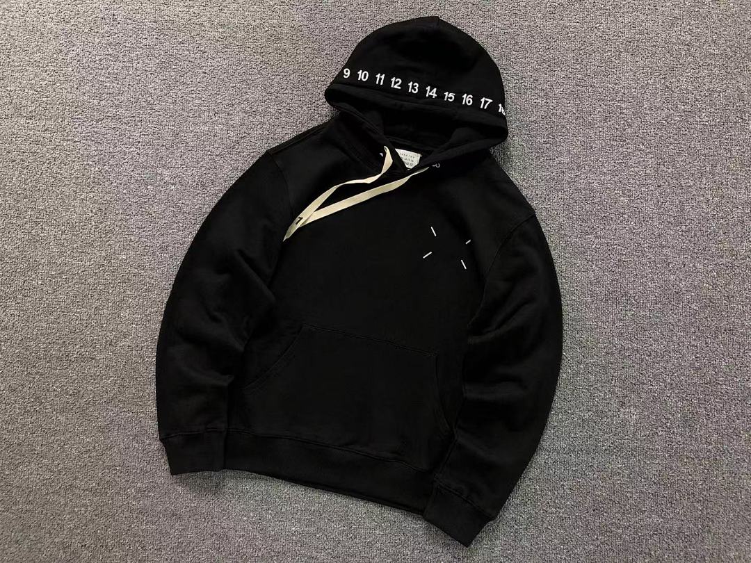 On Running 128 MAISON MARGIELA HOODIE 4107073186 (Im 170Cm 60Kg I Wear Size 46 In The Phot) - Image 14