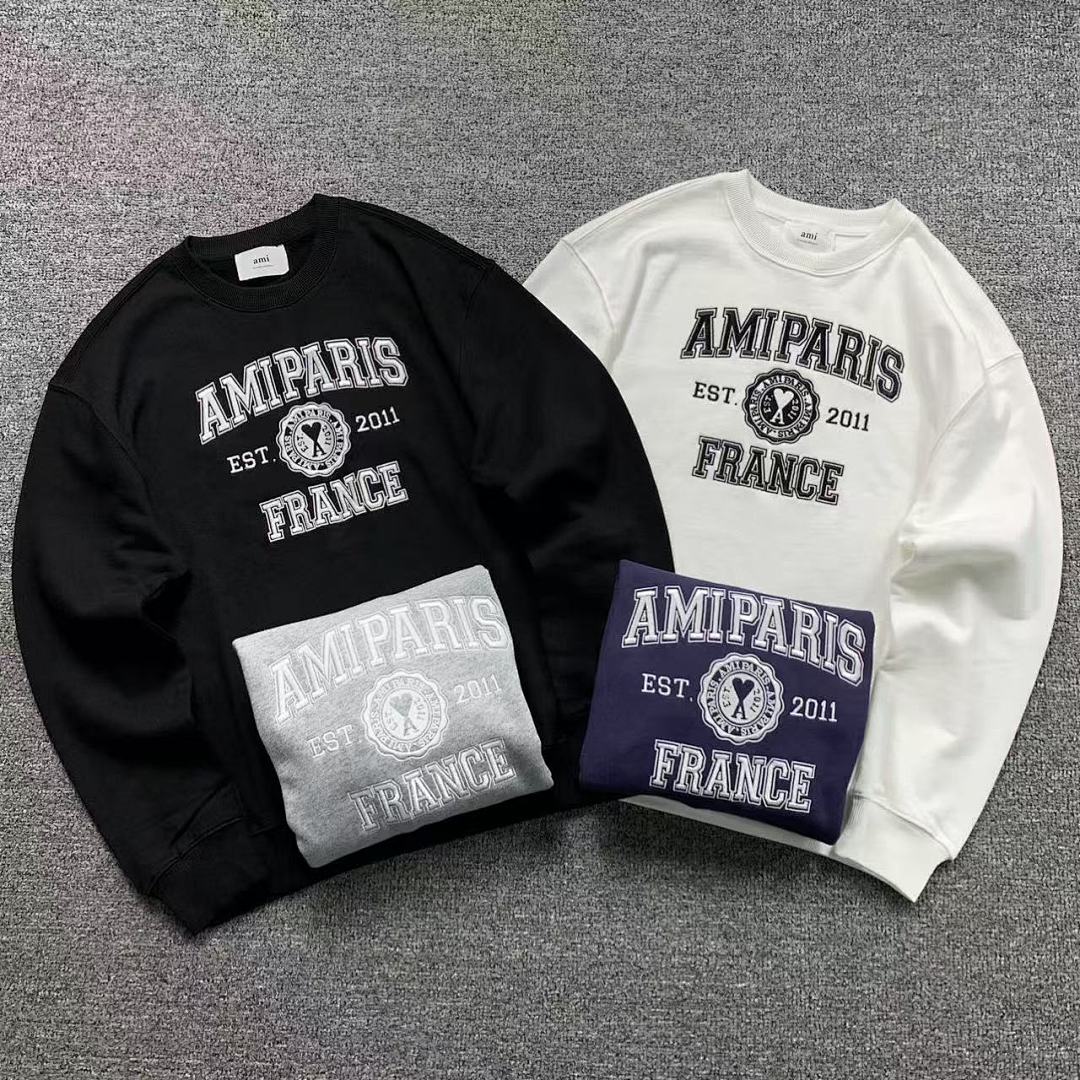 AMI 108 AMI HOODIE 59060188 (Im 170Cm 60Kg I Wear Size M In The Phot)