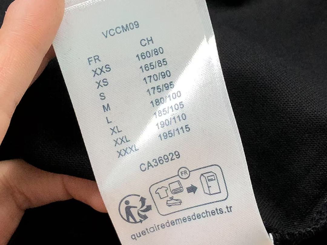 Louis Vuitton 108 L⭐ T-SHIRT 41061315126 (Im 170Cm 60Kg I Wear Size XS In The Phot) - Image 21