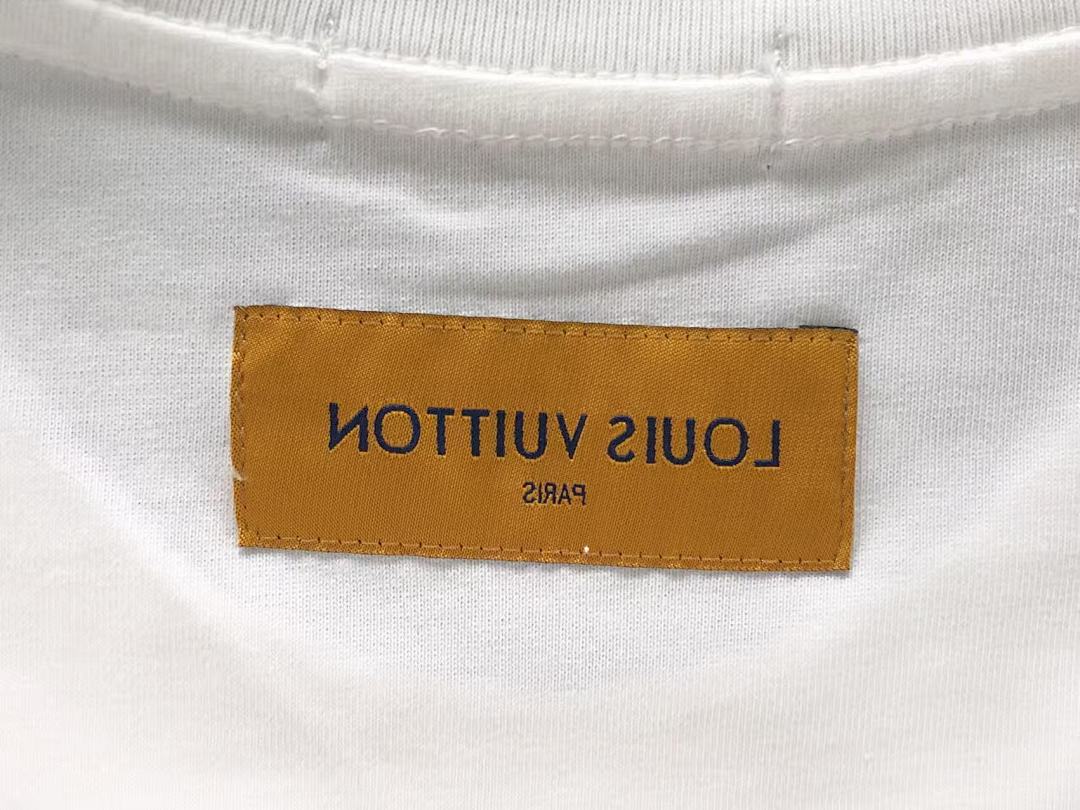 Louis Vuitton 115 L⭐ T-SHIRT 1106133360 (Im 170Cm 60Kg I Wear Size S In The Phot) - Image 13