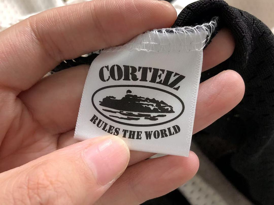Corteiz 139 CORTEIZ LONG SLEEVED 3209031117 Im 170Cm 60Kg I Wear Size L In The Phot - Image 17