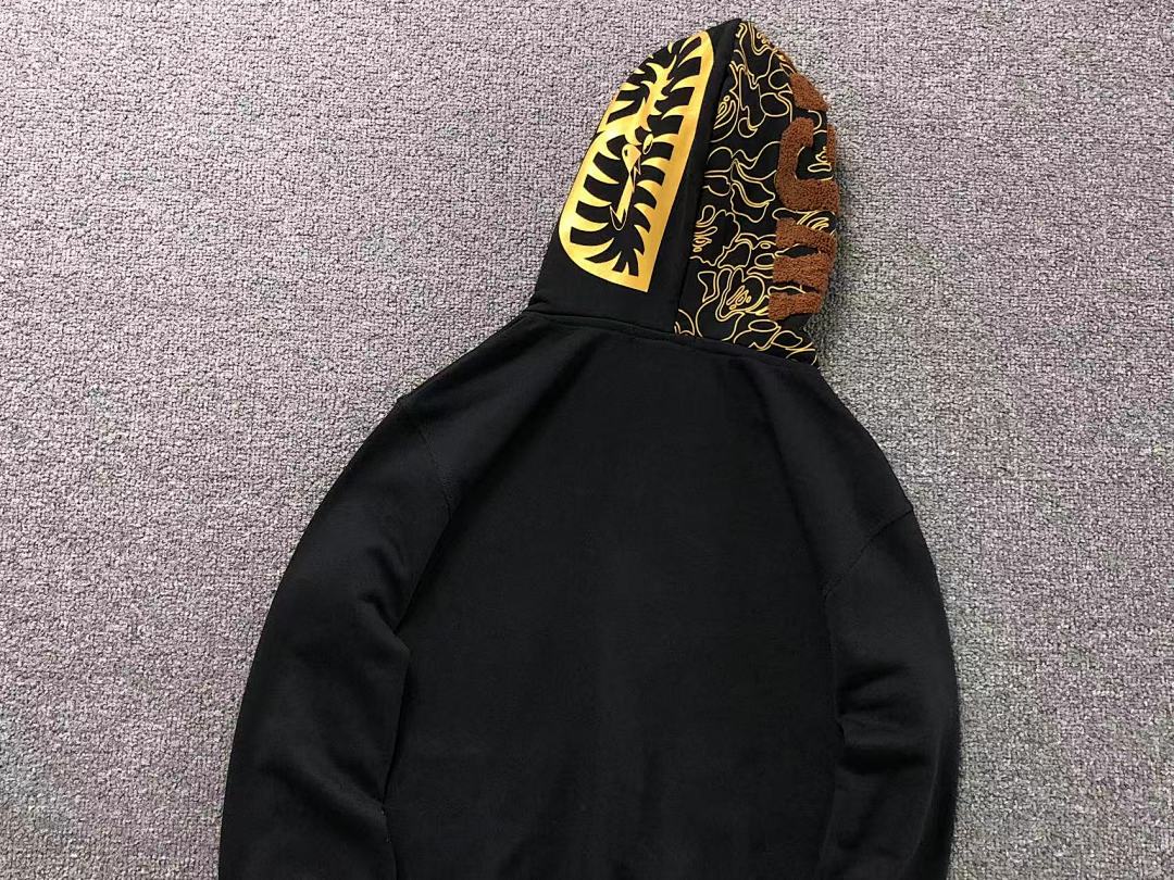Bape 238 BAPE HOODIE 4111100377 (Im 170Cm 60Kg I Wear Size M In The Phot) - Image 20