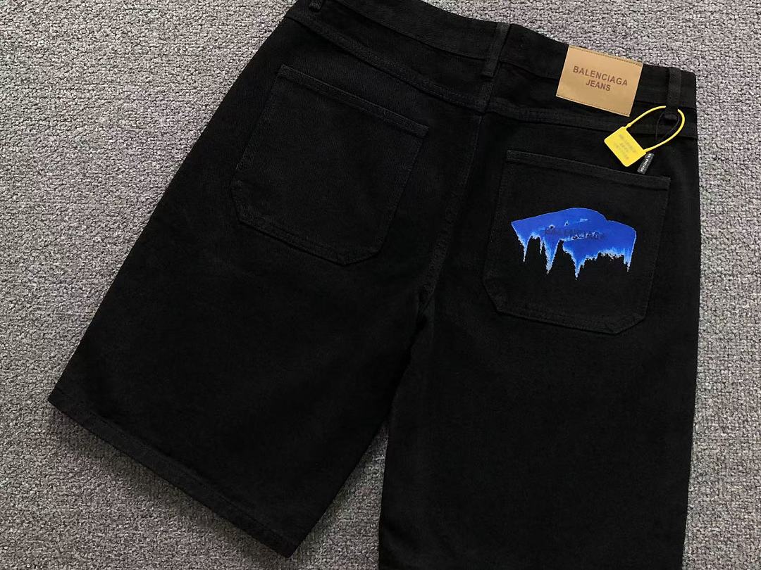 Balenciaga 185 B⭐L⭐⭐⭐IA⭐A SHORTS 3207114017 (Im 170Cm 60Kg I Wear Size L In The Phot) - Image 7