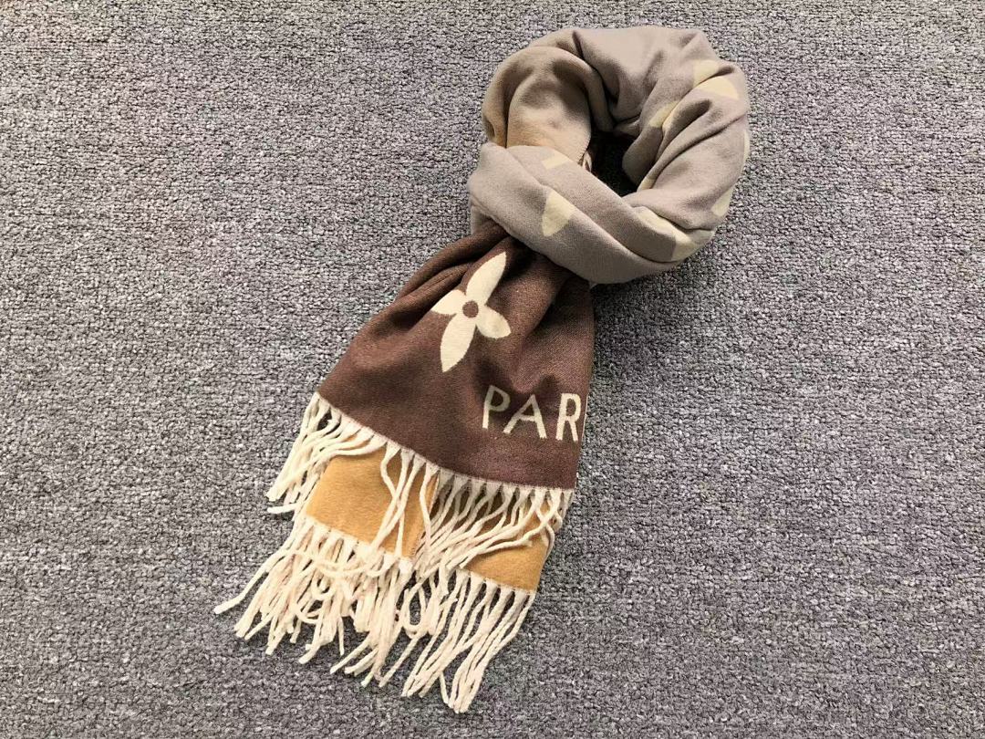 Louis Vuitton 85 L⭐ SCARF 218090376 (Long 186CM* Wide 63CM*) - Image 9