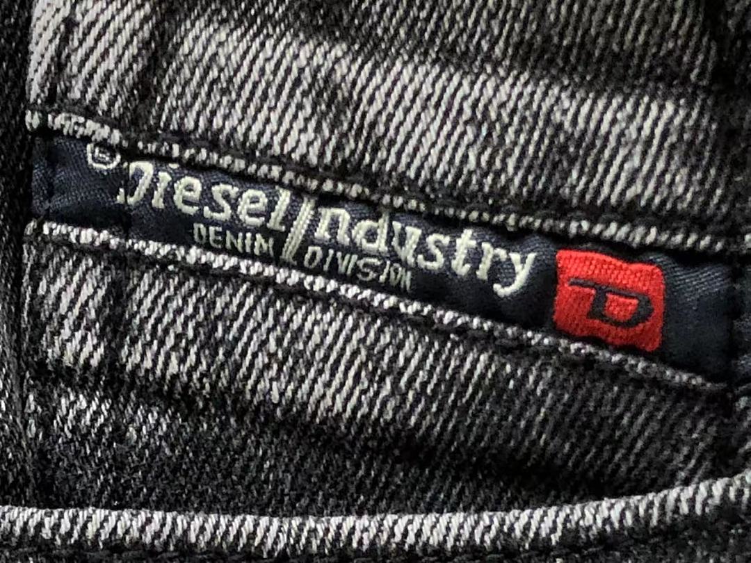 Diesel 228 DIESEL - Image 15