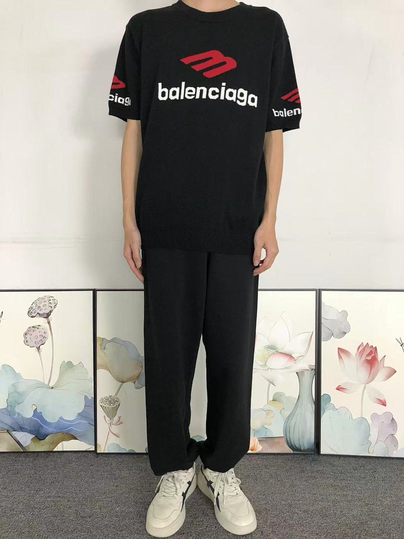 Balenciaga 135 B⭐L⭐⭐⭐IA⭐A T-SHIRT 42030223156 (Im 172Cm 55Kg I Wear Size S In The Phot) - Image 3