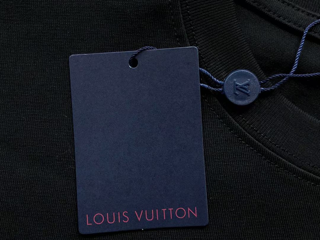 Louis Vuitton 115 L⭐ T-SHIRT 412200221 (Im 170Cm 57Kg I Wear Size L In The Phot) - Image 22
