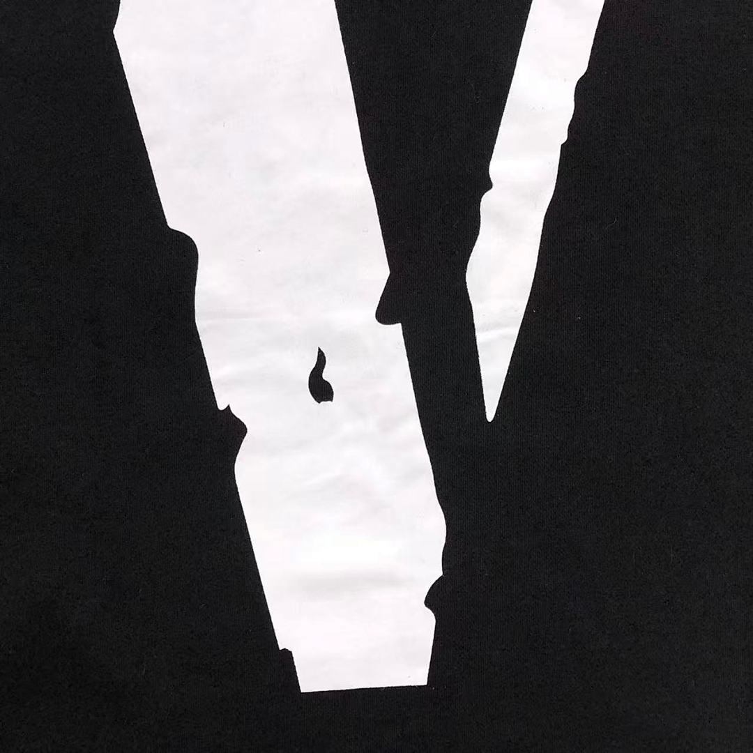 On Running 118 VLONE HOODIE 510115491 (Im 170Cm 60Kg I Wear Size S In The Phot) - Image 15