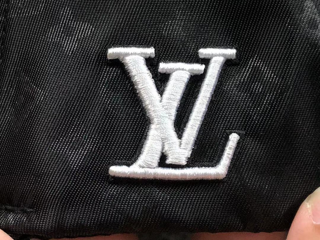 Louis Vuitton 68 L⭐ - Image 7