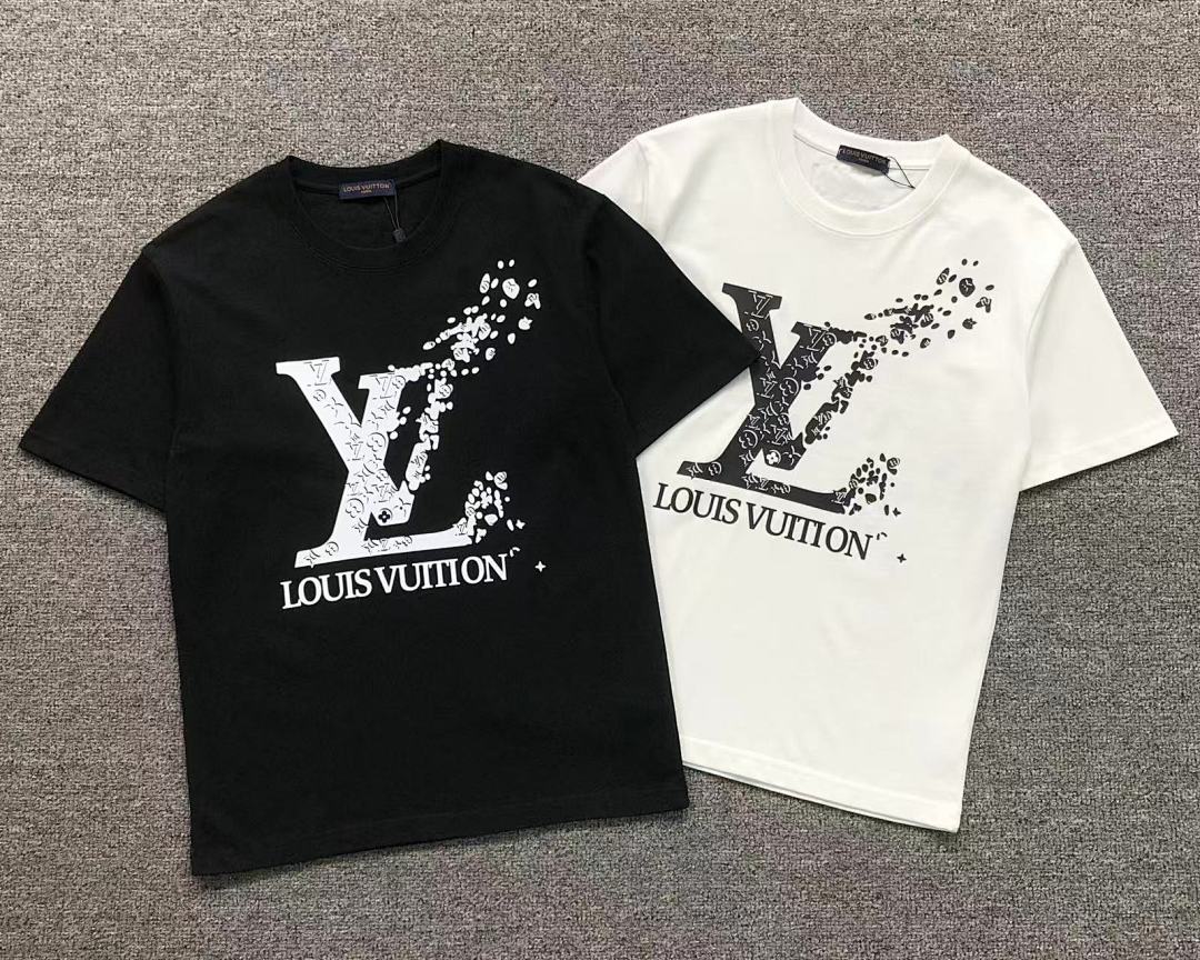 Louis Vuitton 158 L⭐ T-SHIRT 22040361001 (Im 170Cm 60Kg I Wear Size XS In The Phot) - Image 5