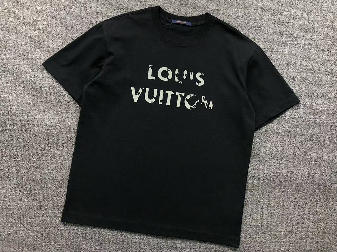 Louis Vuitton 115 L⭐ T-SHIRT 412200321 (Im 170Cm 57Kg I Wear Size L In The Phot) - Image 12