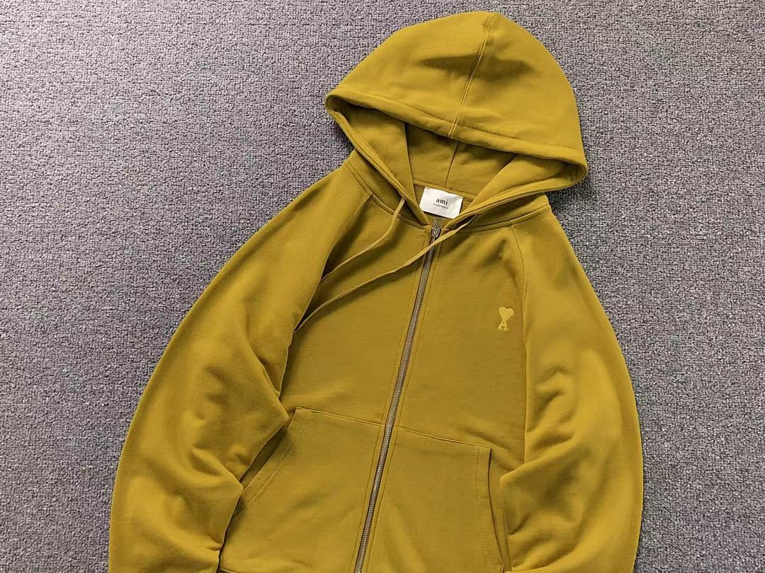 AMI 138 AMI HOODIE 3108210121 (Im 170Cm 60Kg I Wear Size M In The Phot) - Image 10
