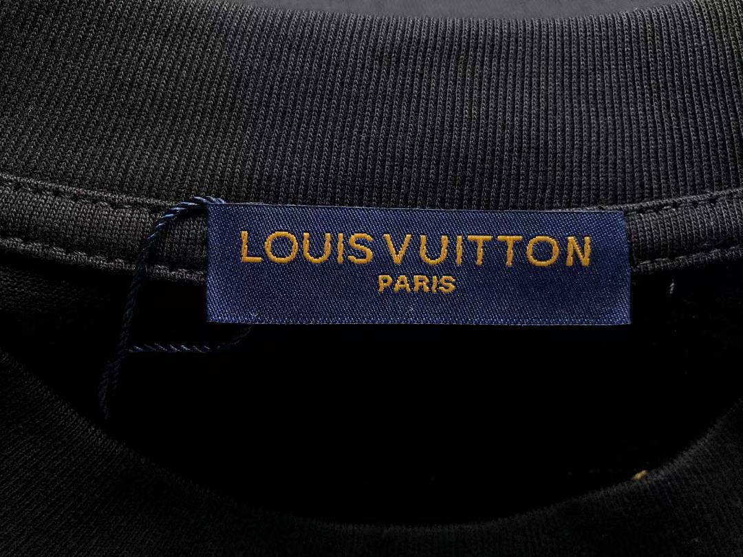 Louis Vuitton 95 L⭐ T-SHIRT 502170881 (Im 170Cm 57Kg I Wear Size M In The Phot) - Image 18