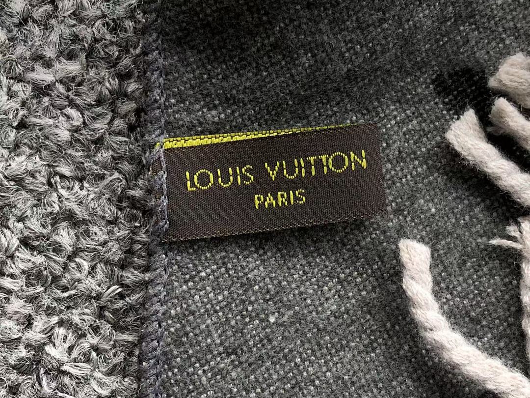 Louis Vuitton 98 L⭐ SCARF (Long 180CM* Wide 65CM*) - Image 19