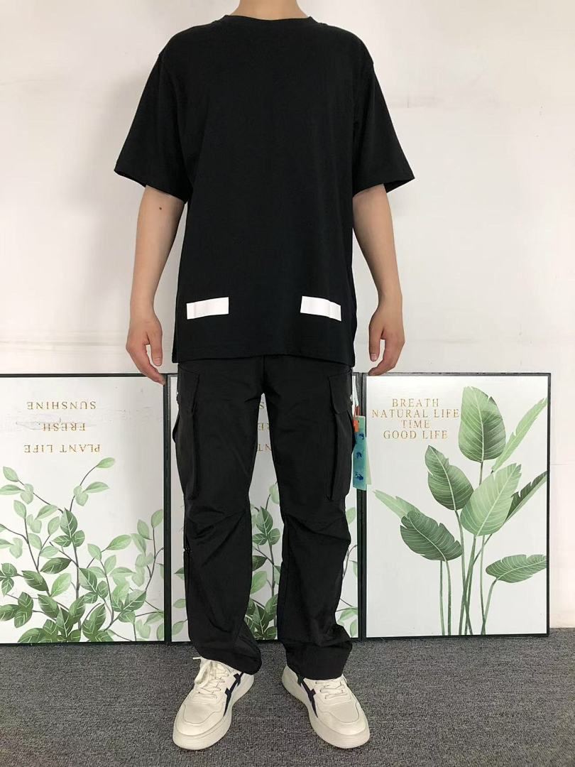 Off-White 98 OFF-WHITE T-SHIRT 503032519 (Im 170Cm 55Kg I Wear Size S In The Phot) - Image 3