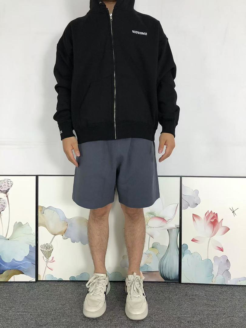 Supreme 268 S⭐⭐R⭐⭐E HOODIE 52071503182 (Im 170Cm 60Kg I Wear Size S In The Phot) - Image 3