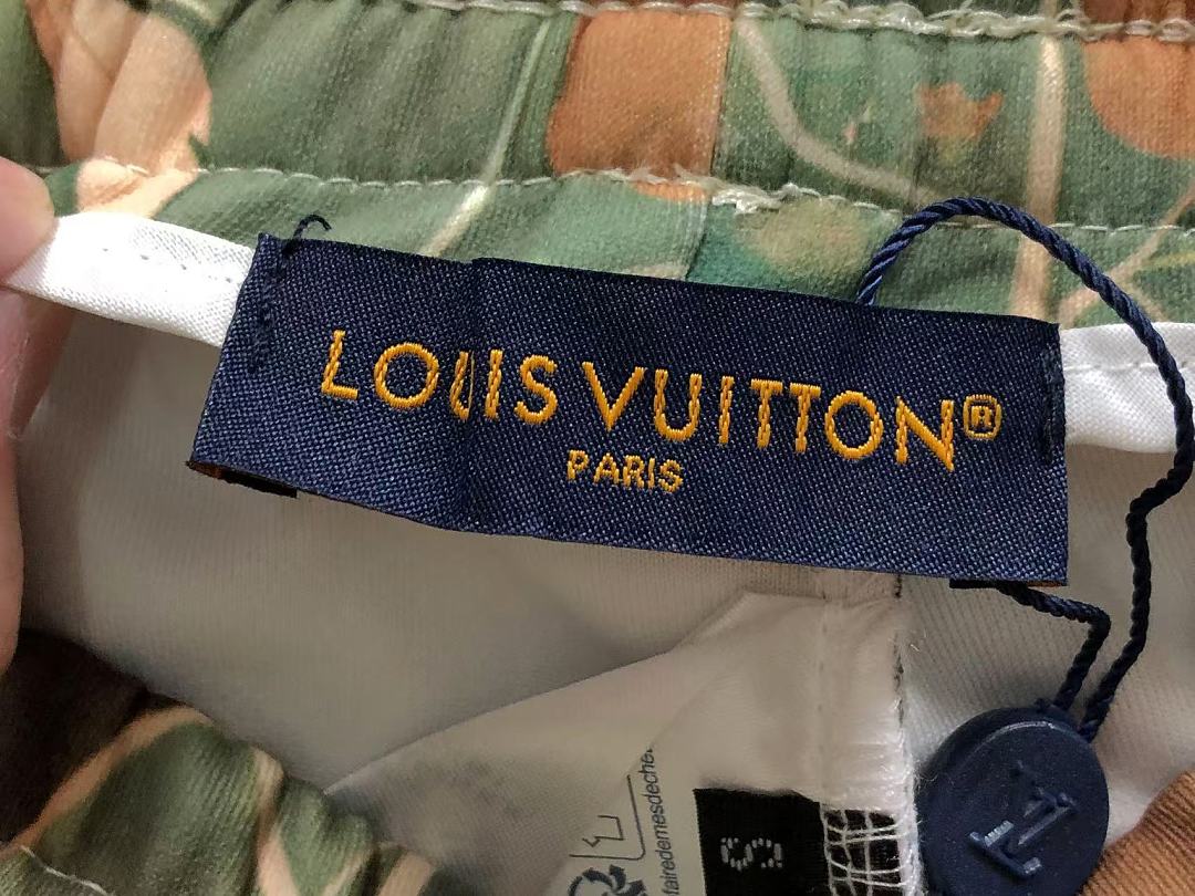 Louis Vuitton SHORTS175 L⭐ T-SHIRT SHORTS 22050511125 (Im 170Cm 60Kg I Wear Size S In The Phot) - Image 32