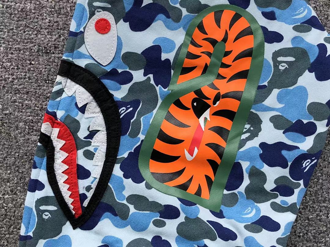 Bape 188 BAPE HOODIE 212240917 (Im 170Cm 57Kg I Wear Size M In The Phot) - Image 17