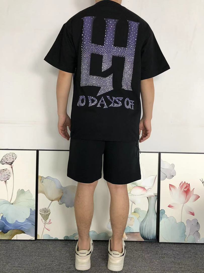 On Running 108 MI⭐⭐D EM⭐⭐ION T-SHIRT 3204154317 Im 170Cm 60Kg I Wear Size S In The Phot - Image 4