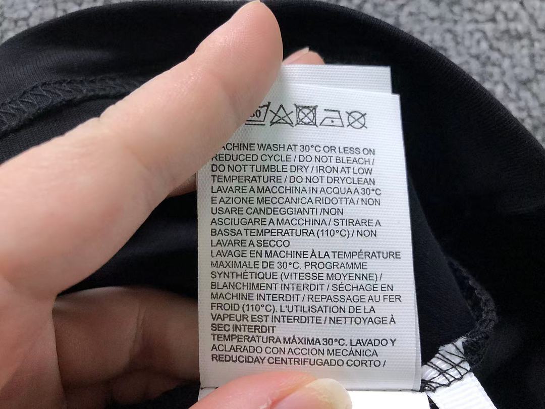 Off-White 125 OFF-WHITE LONG SLEEVED 5208080919 (Im 170Cm 60Kg I Wear Size M In The Phot) - Image 26