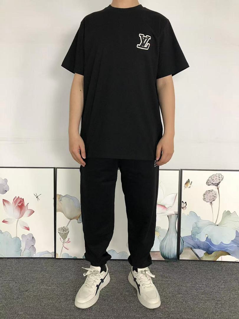 Louis Vuitton 115 L⭐ T-SHIRT 3105121360 (Im 170Cm 60Kg I Wear Size M In The Phot) - Image 3
