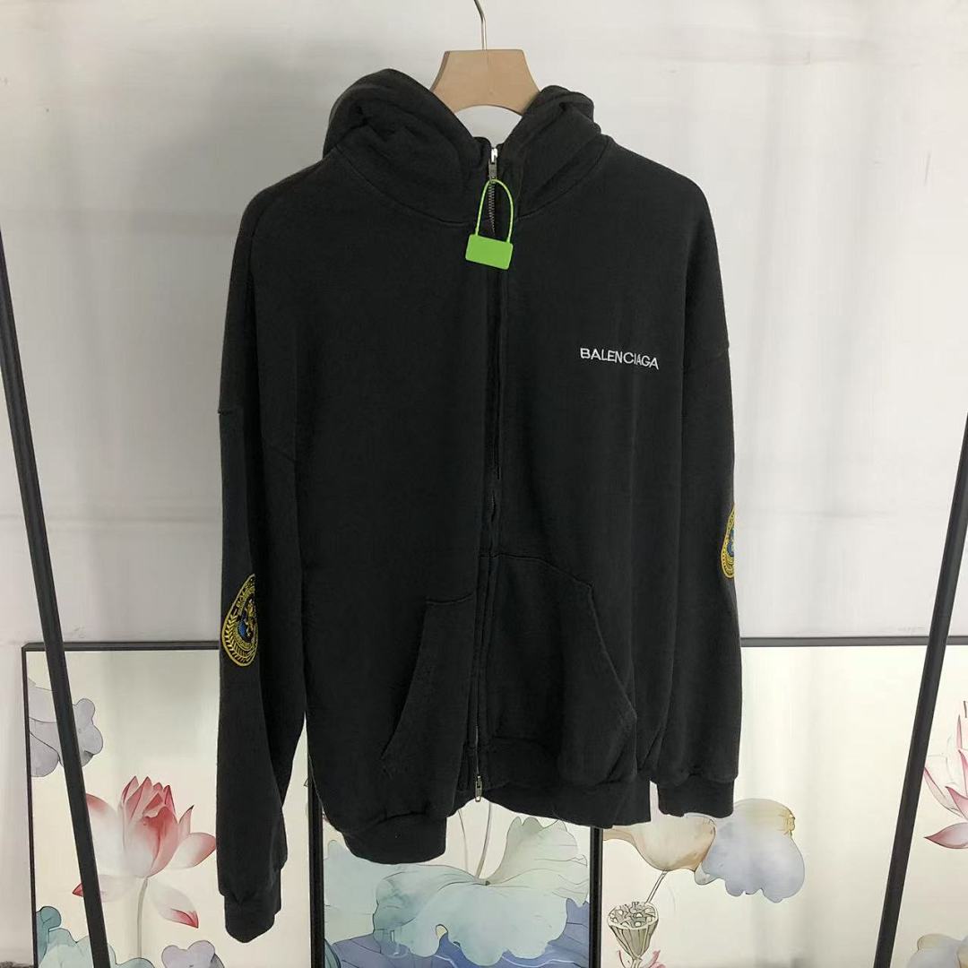 Balenciaga 195 B⭐L⭐⭐⭐IA⭐A HOODIE 1108211499 (Im 170Cm 60Kg I Wear Size M In The Phot) - Image 23
