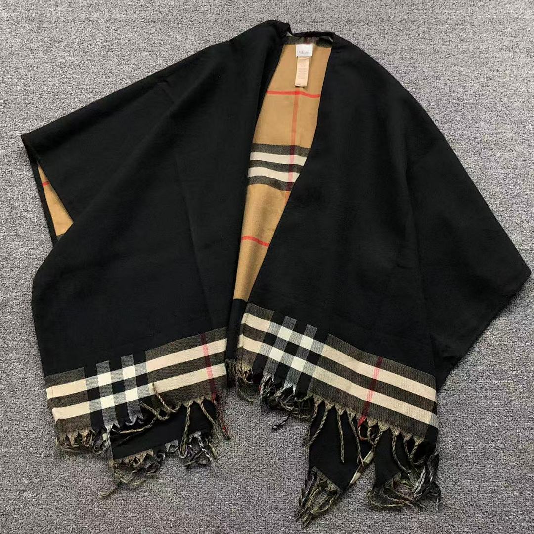 Burberry 135 B⭐R⭐E⭐RY SHAWL 510240576 (Long 154CM* Wide 135CM)