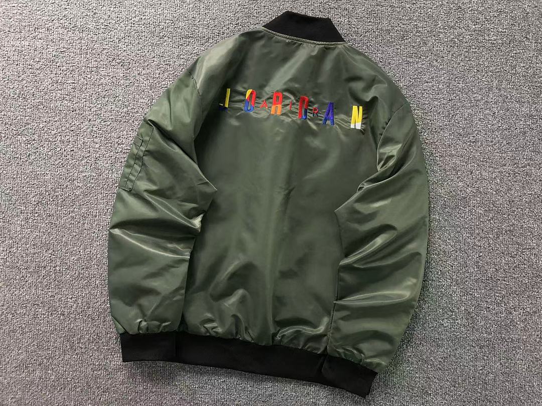 Air Jordan 195 A⭐R J⭐R⭐AN JACKET 22041423001 (Im 170Cm 60Kg I Wear Size M In The Phot) - Image 7
