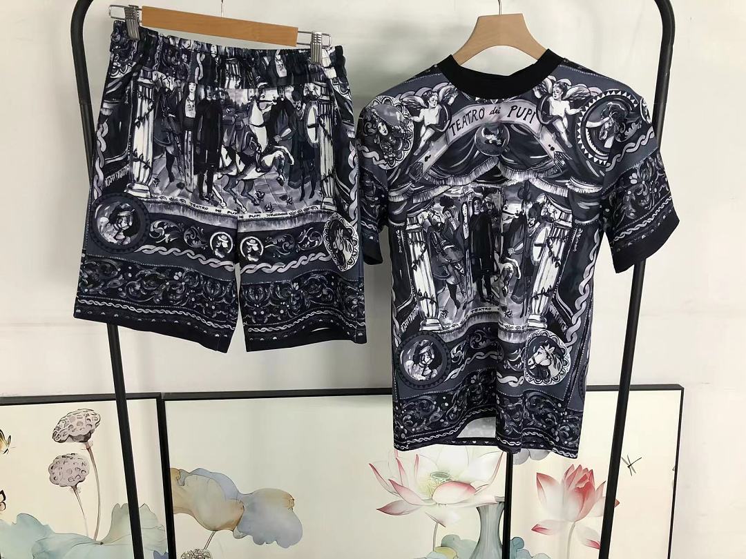 Dolce & Gabbana SHORTS175 D⭐LC⭐ GA⭐⭐A⭐A T-SHIRT - Image 35