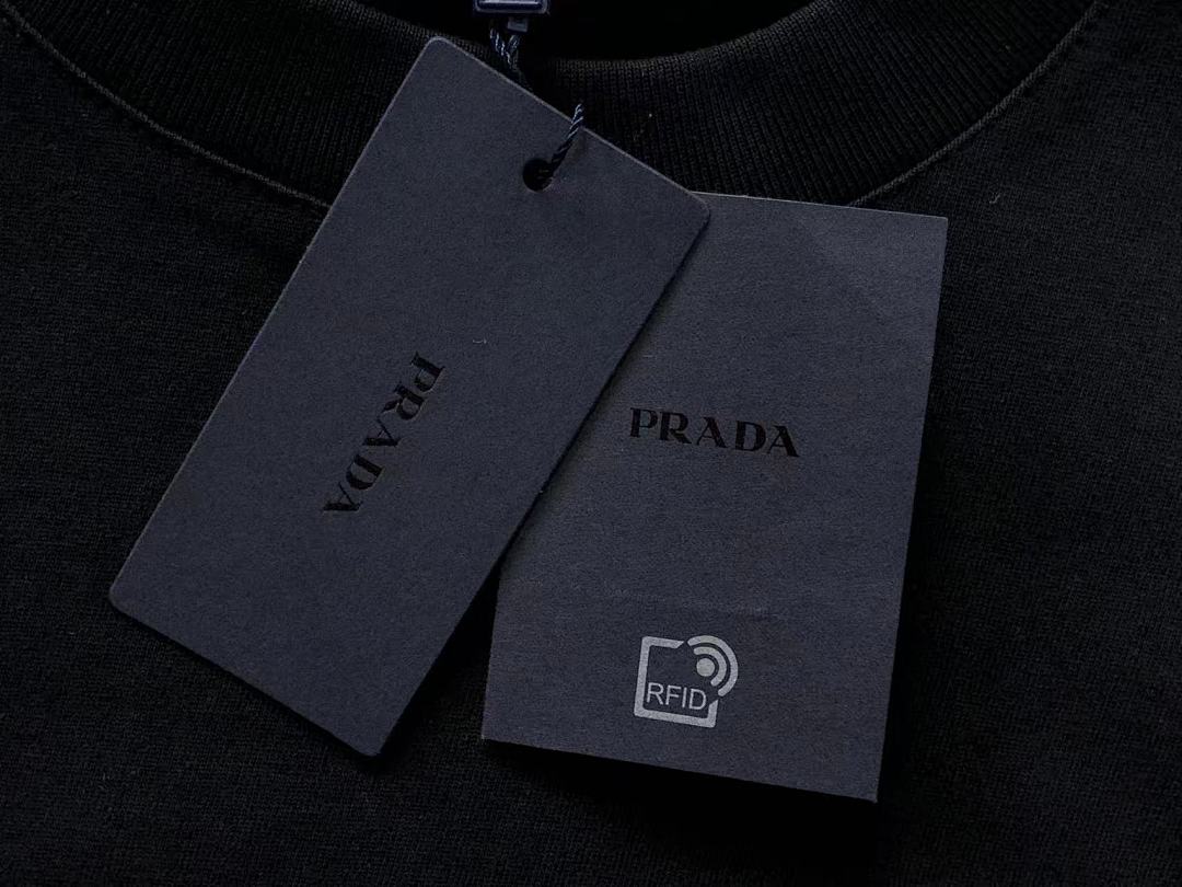 Prada 128 P⭐A⭐A T-SHIRT 3203051421 (Im 170Cm 60Kg I Wear Size S In The Phot) - Image 16